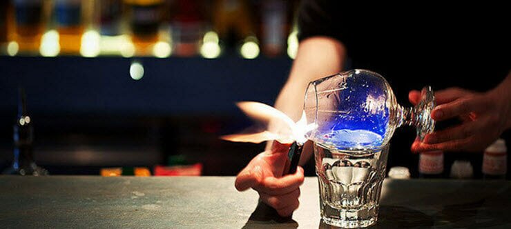  как правильно пить самбуку в домашних 